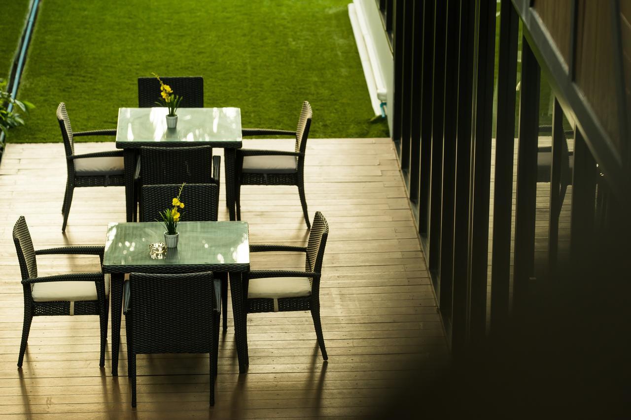 Ivory Villa City Bang Lamung Buitenkant foto