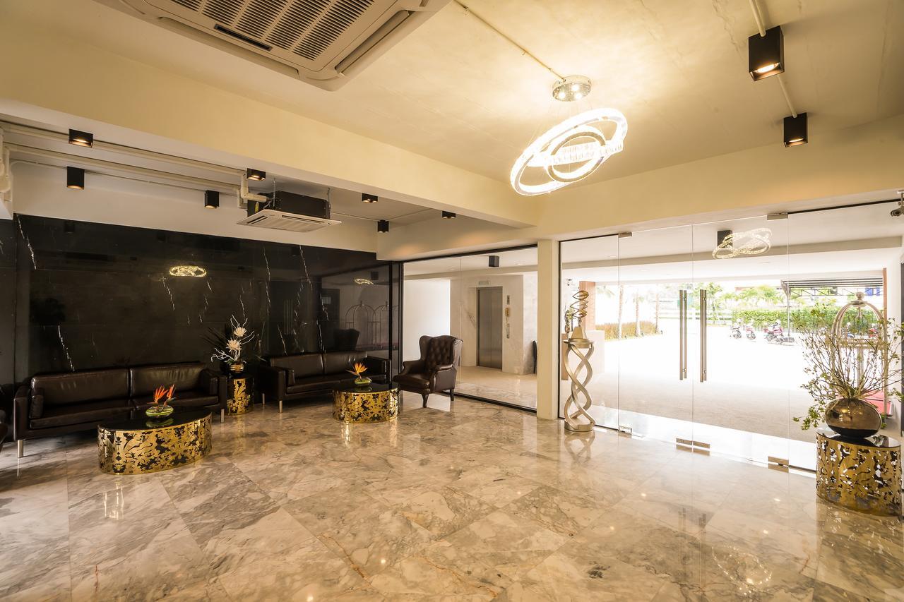 Ivory Villa City Bang Lamung Buitenkant foto